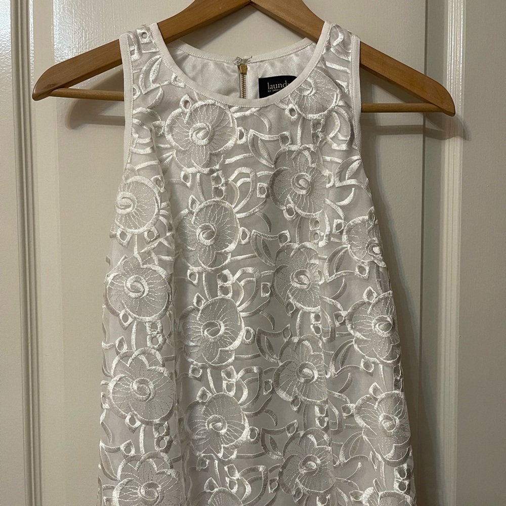 BOGO 🚨 Laundry by Shelli Segal Dress